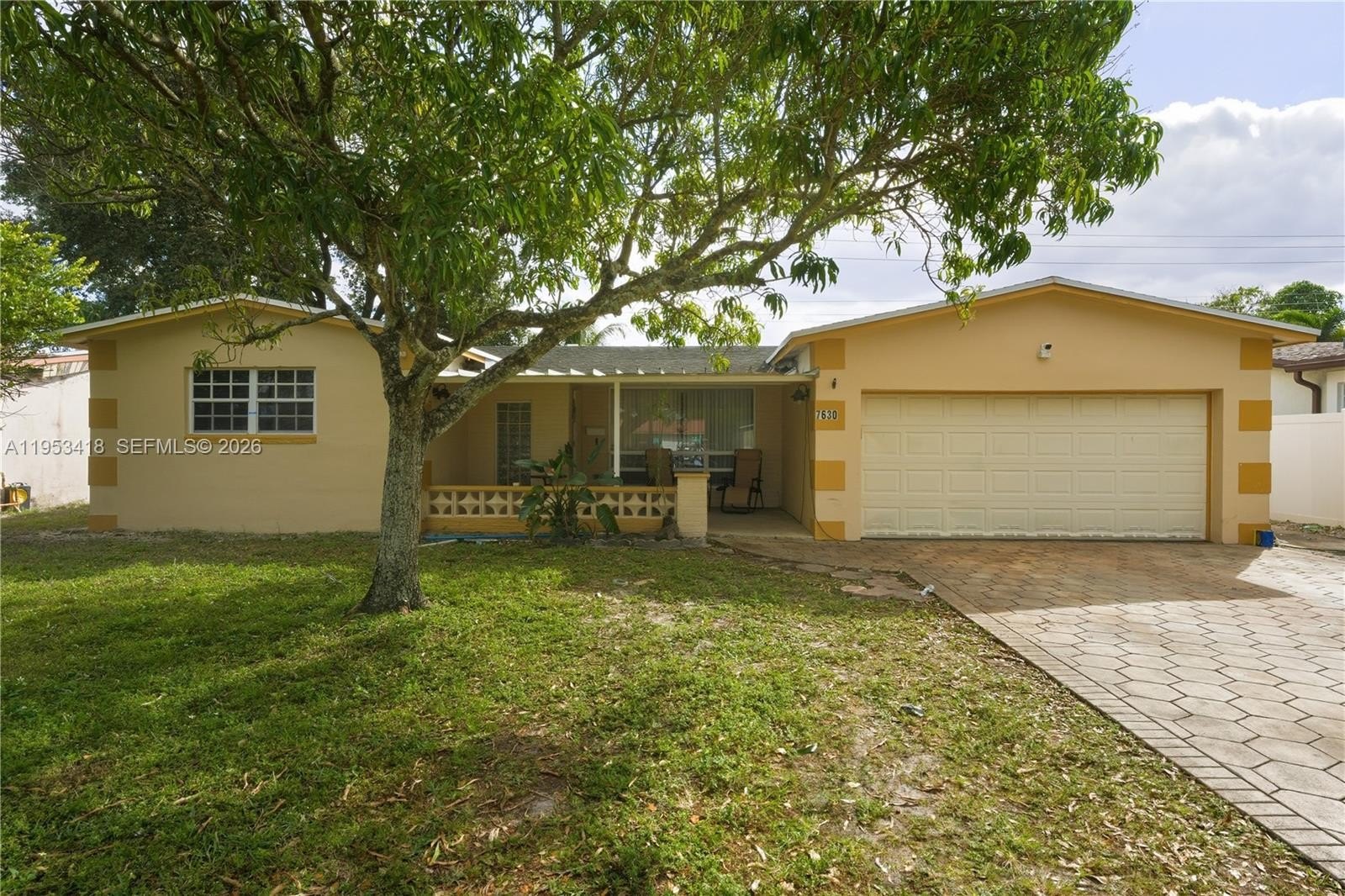 Single Family 3BR 2BA - 7630 Embassy Blvd, Miramar, FL