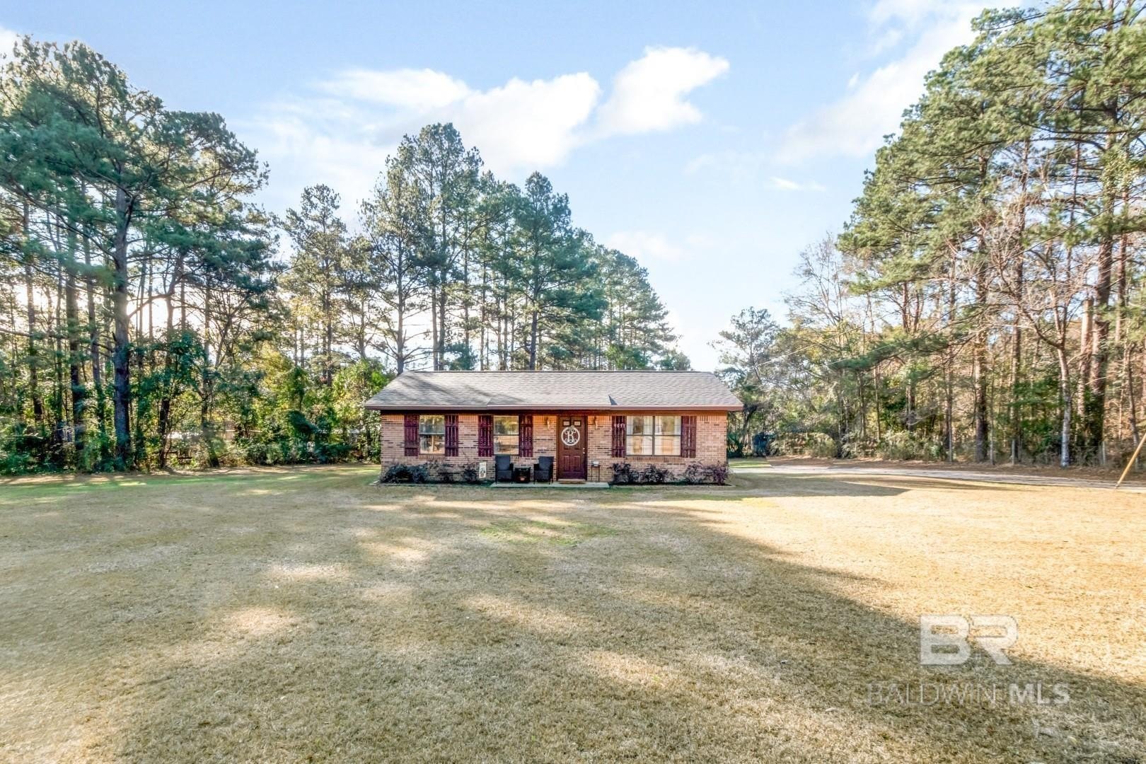 9051 Robley Ln