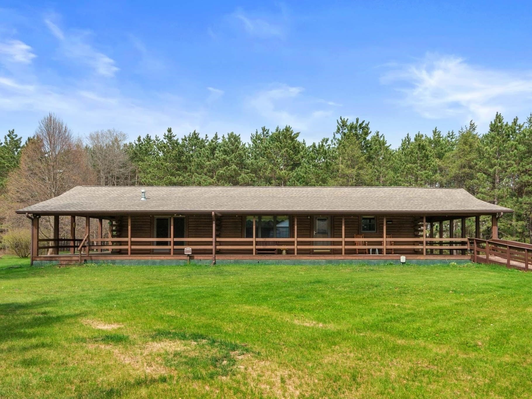 Single Family 2BR 3BA - 4111 Evergreen Avenue, Wisconsin Rapids, WI