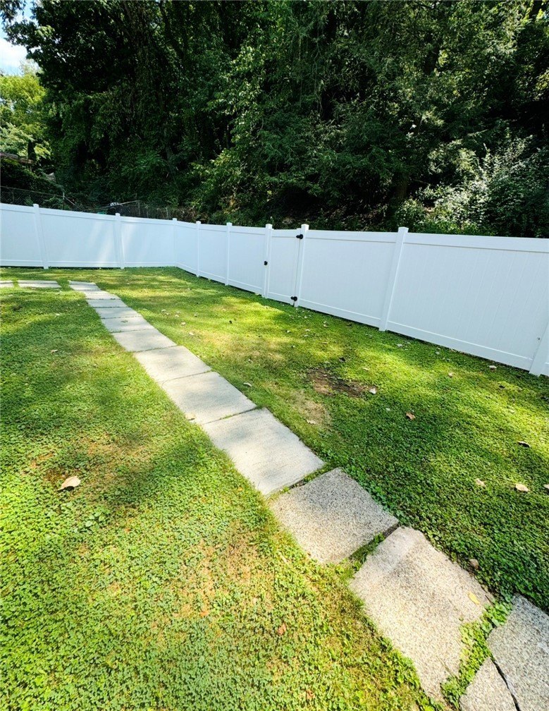 Single Family 3BR 1BA - 143 Peter Dr, Penn Hills, PA