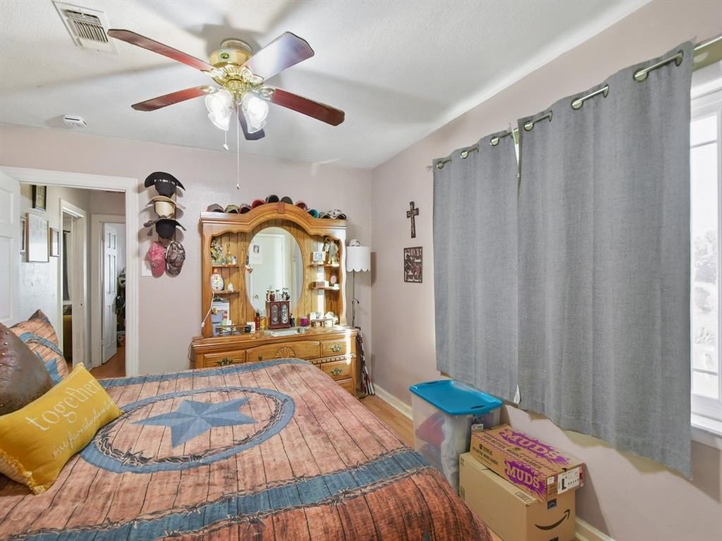 Single Family 3BR 2BA - 764 County Road 147, Gainesville, TX