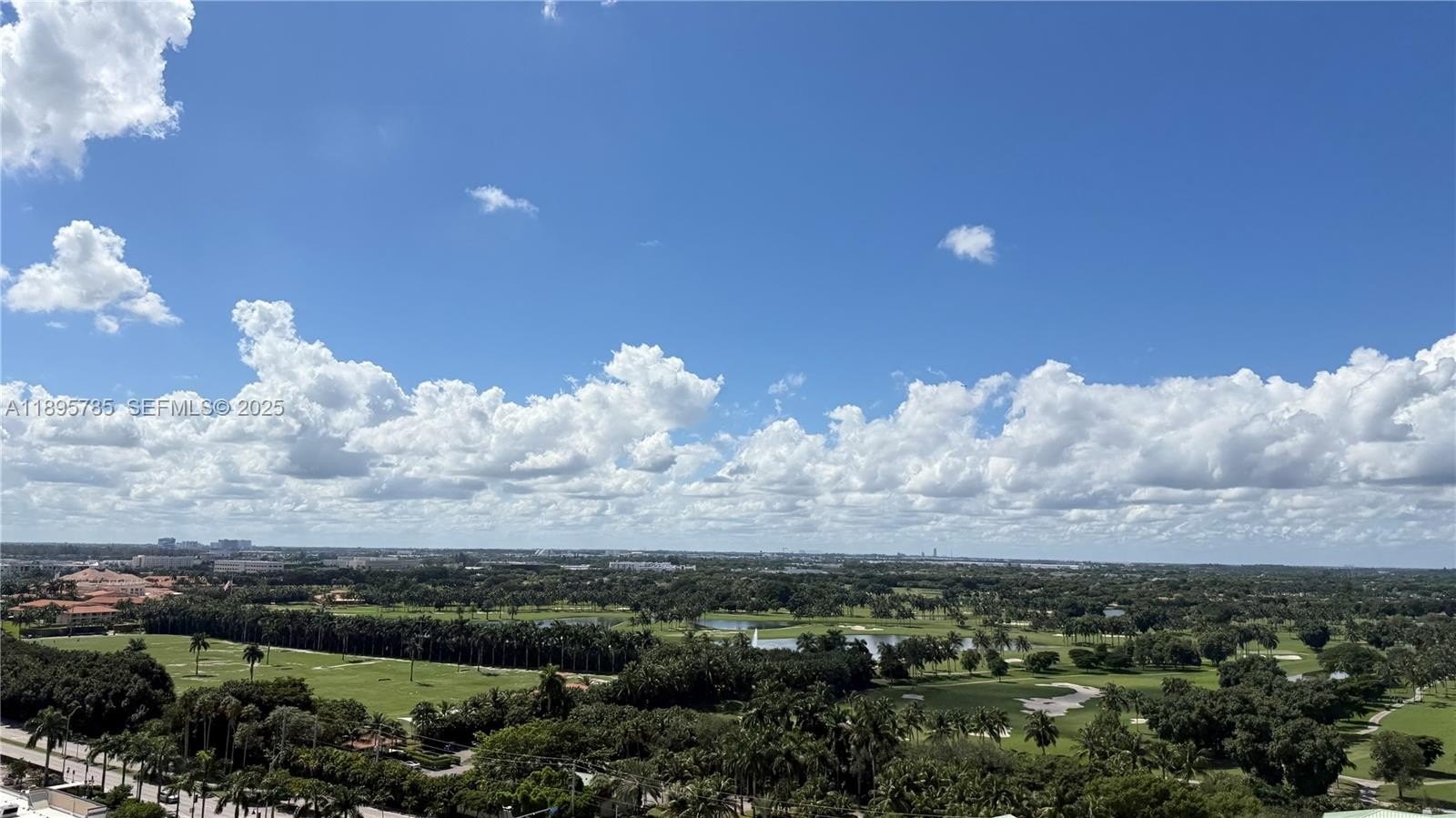 Condo 1BR 1BA - 5300 Paseo Blvd, Doral, FL