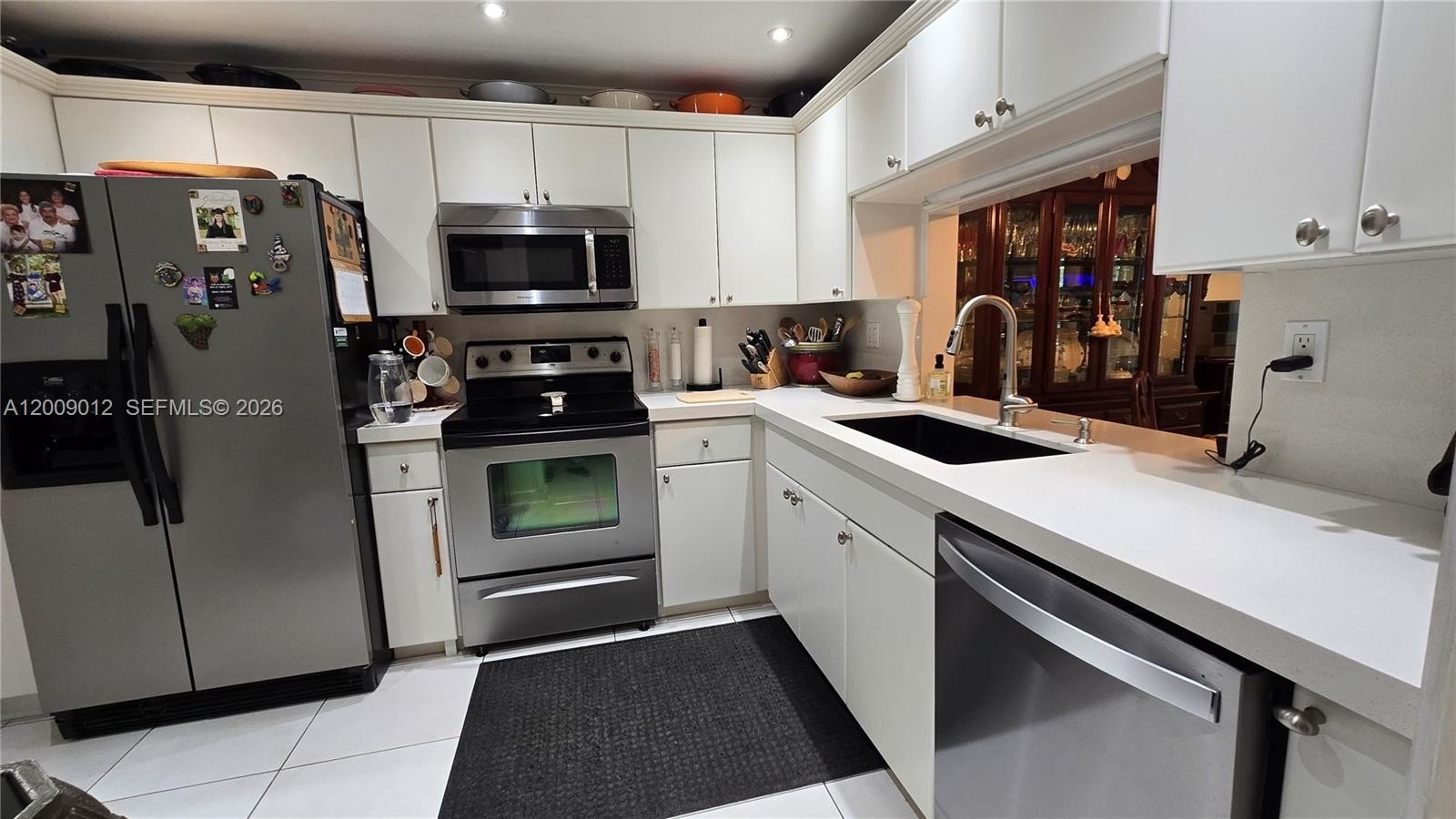 Condo 1BR 2BA - 1101 Colony Point Cir, Pembroke Pines, FL