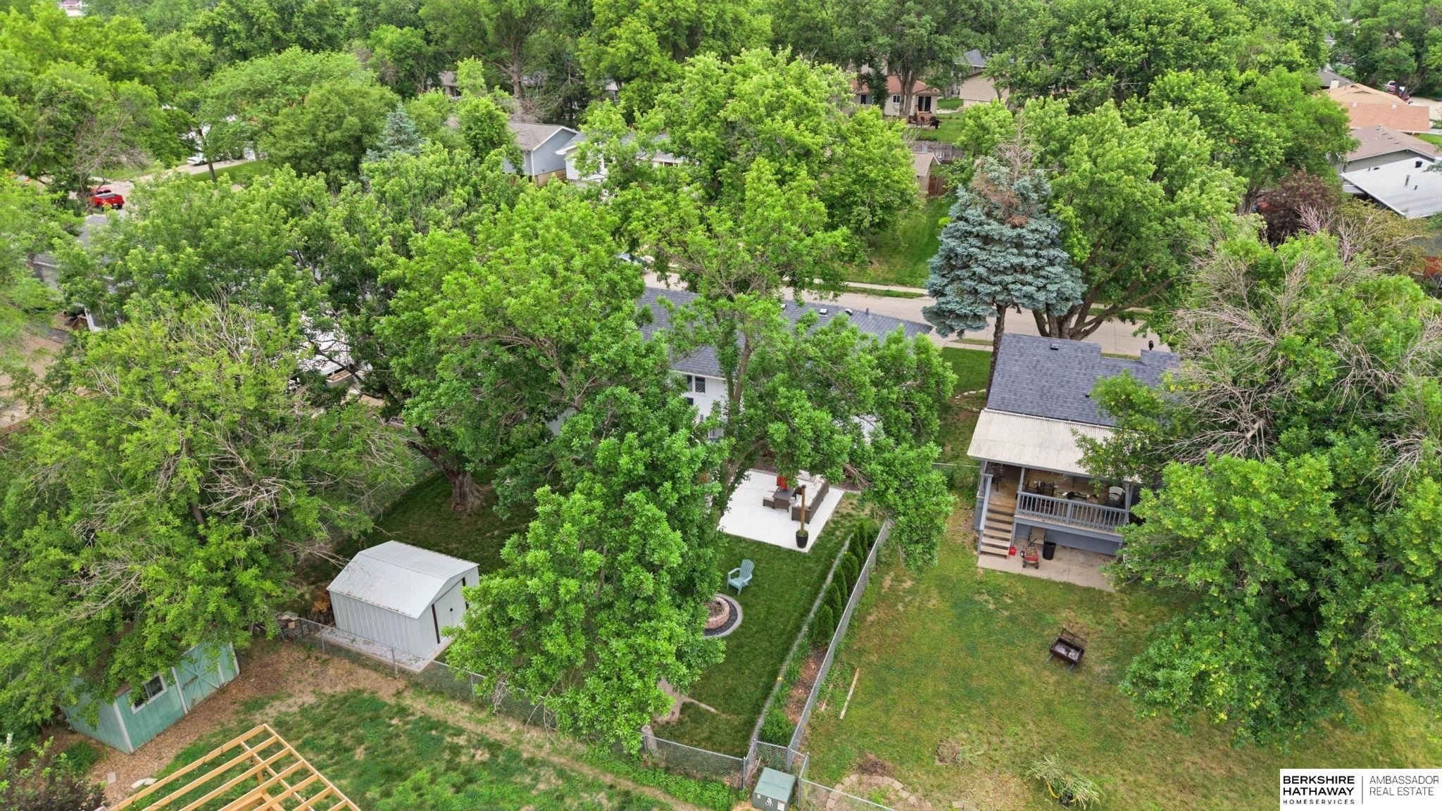 Single Family 3BR 3BA - 13917 Monroe Street, Omaha, NE
