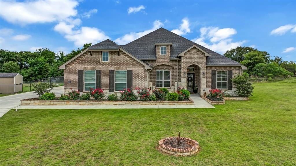 Single Family 4BR 3BA - 1036 Northern Oaks Court, Springtown, TX