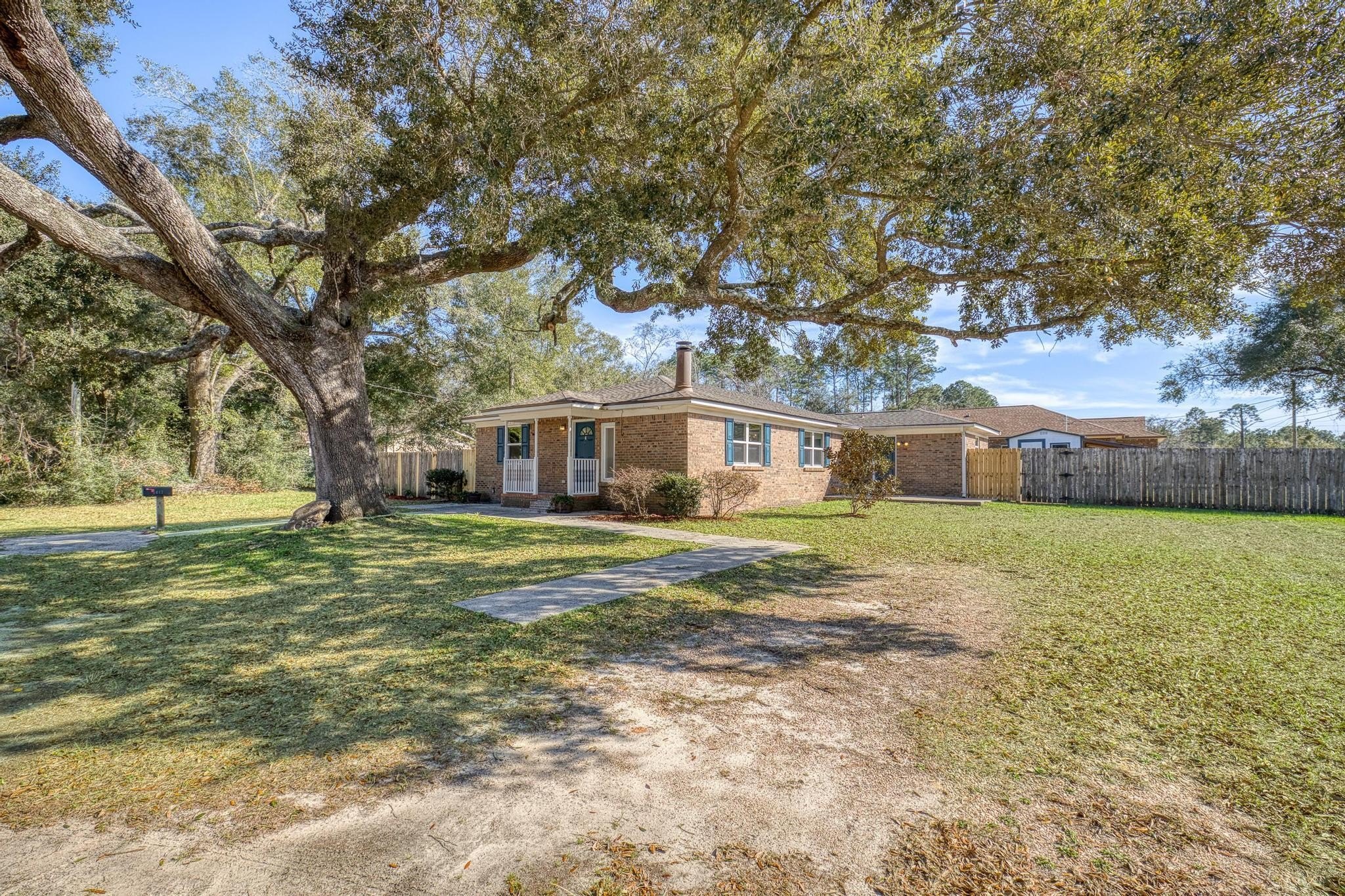 Single Family 3BR 2BA - 5417 San Miguel Street, Milton, FL