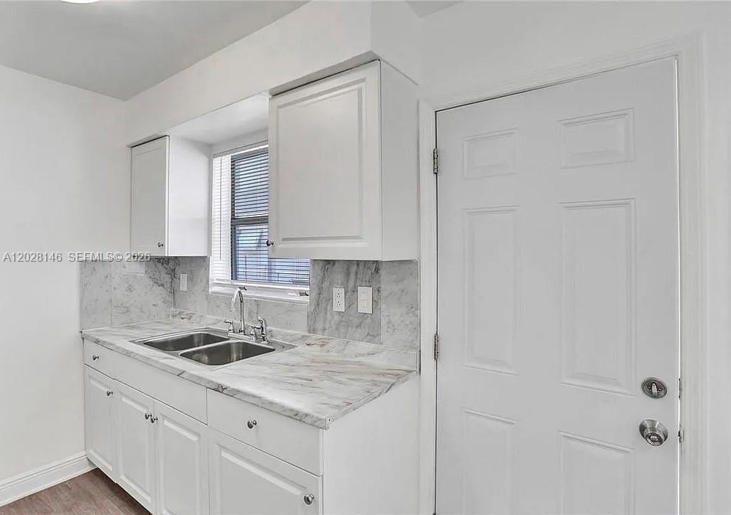 Single Family 4BR 3BA - 2627 Lincoln St, Hollywood, FL
