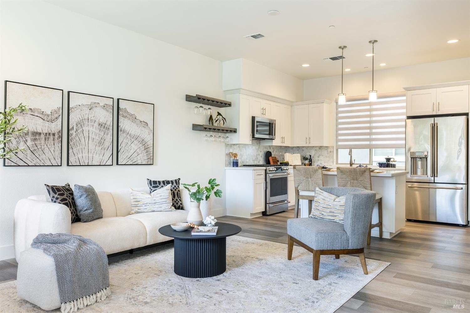 Single Family 3BR 4BA - 1720 3rd Street, Napa, CA