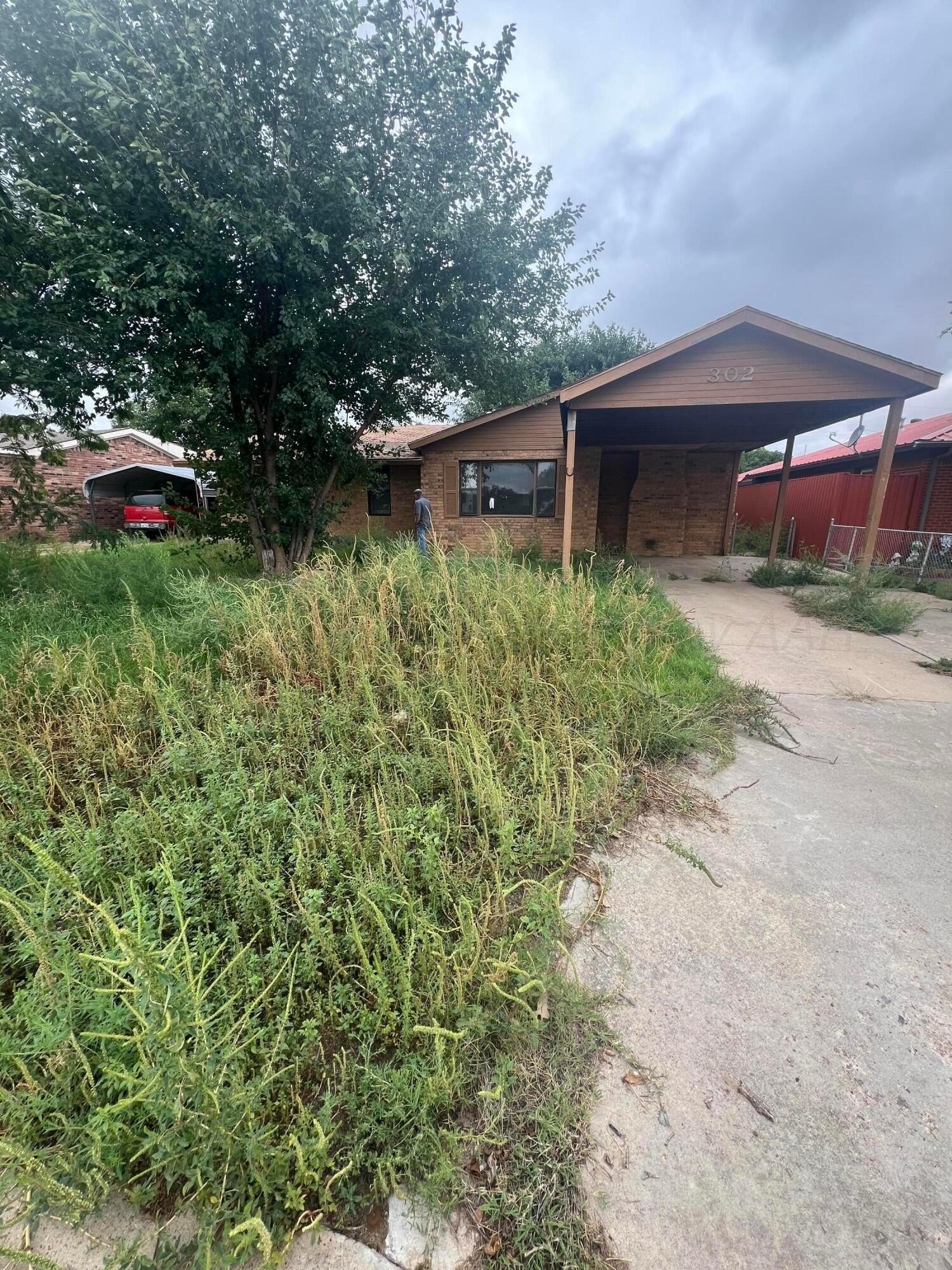 Other 3BR 2BA - 302 S Robey Avenue, Fritch, TX