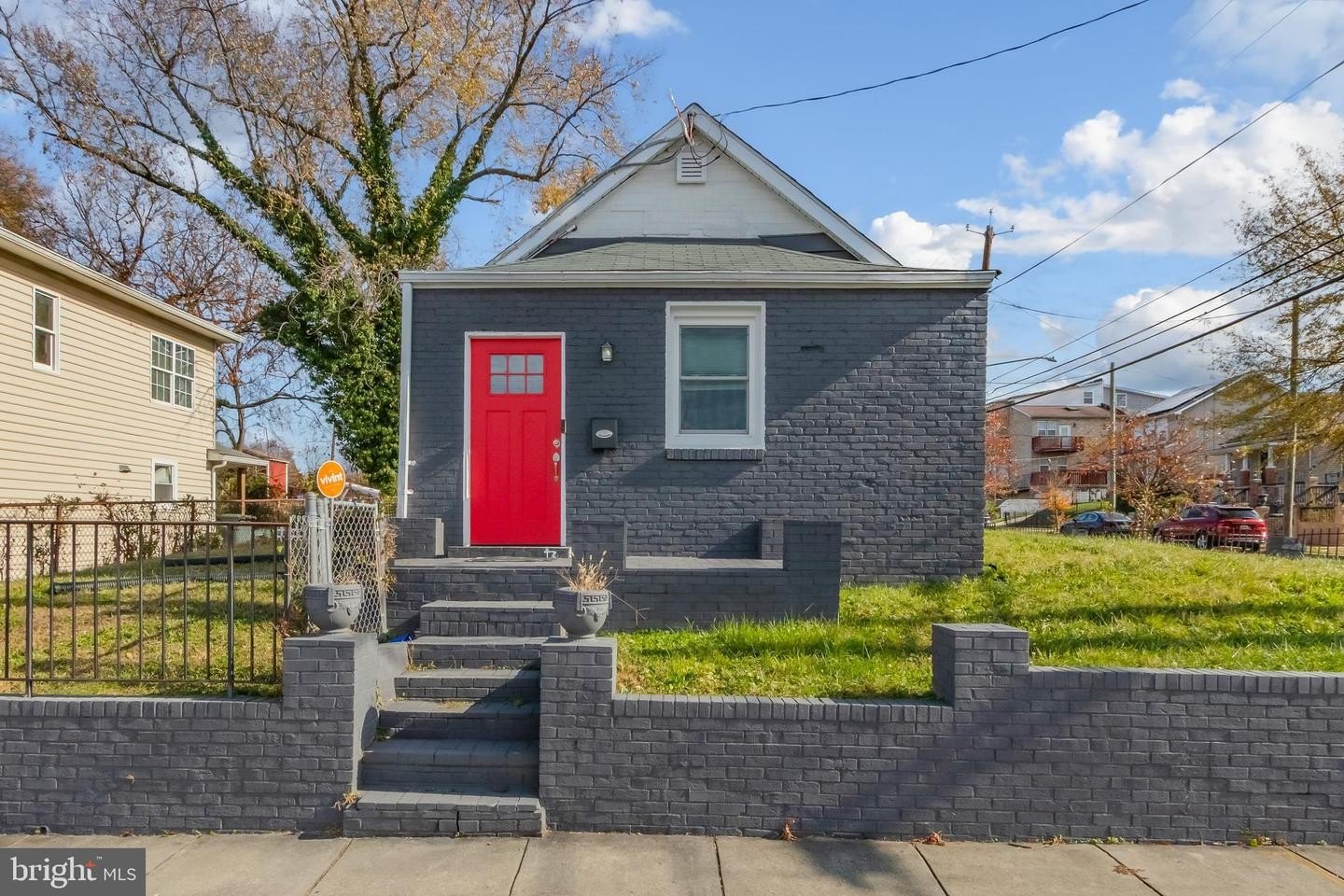 Single Family 4BR 2BA - 1101 51ST PL NE, WASHINGTON, DC
