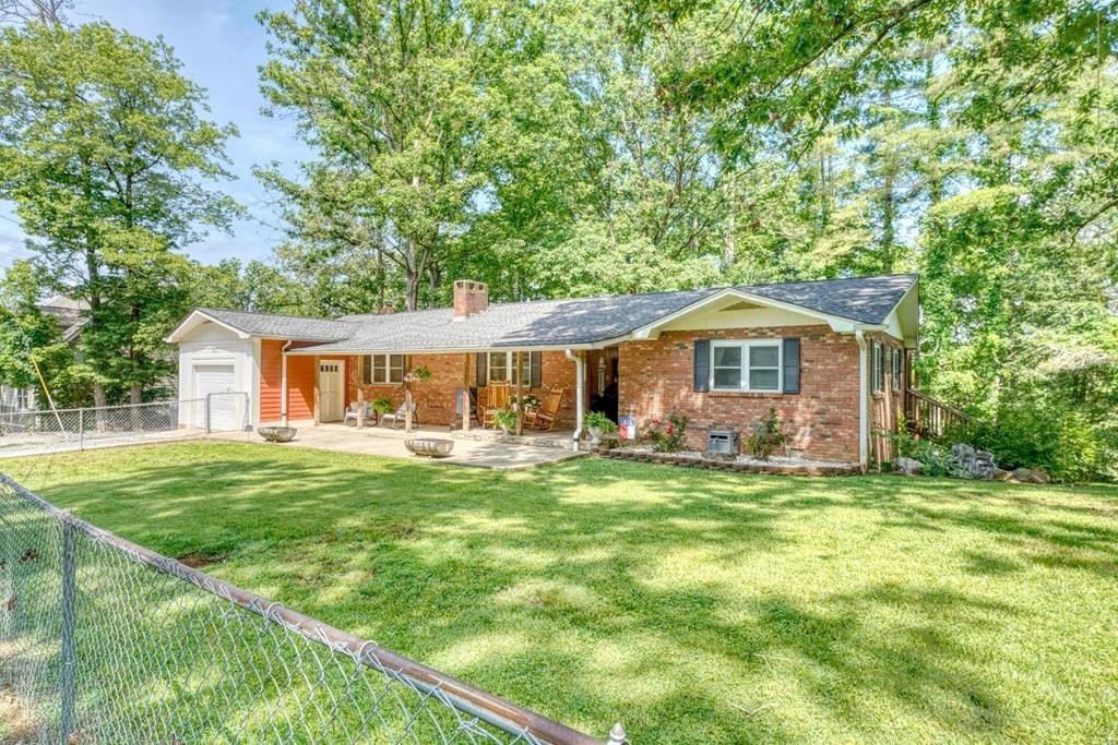 Single Family 3BR 2BA - 383 Sunrise Street, Murphy, NC