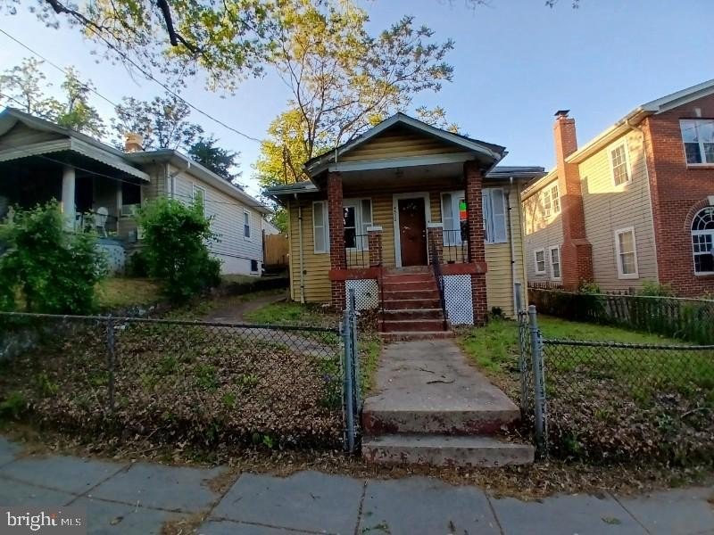 Single Family 2BR 1BA - 4530 DIX ST NE, WASHINGTON, DC