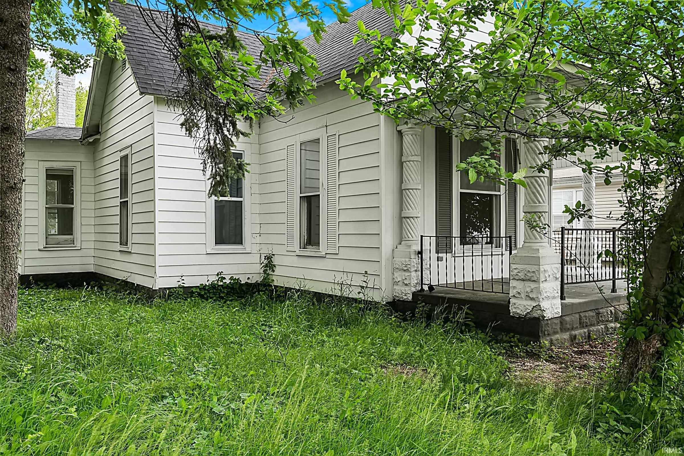 Single Family 3BR 2BA - 118 McClellan Street, Windfall, IN