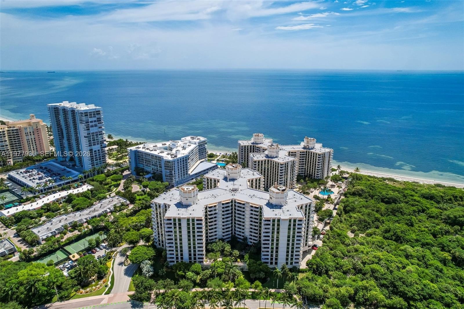 Condo 2BR 2BA - 1121 Crandon Blvd, Key  Biscayne, FL