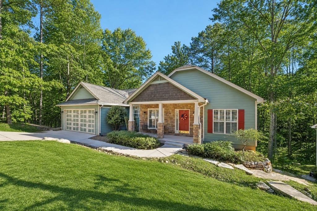 Single Family 4BR 3BA - 105 Marten Court, Waleska, GA