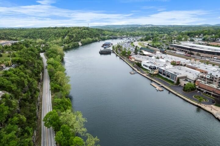 9408 Branson Lndg Blvd