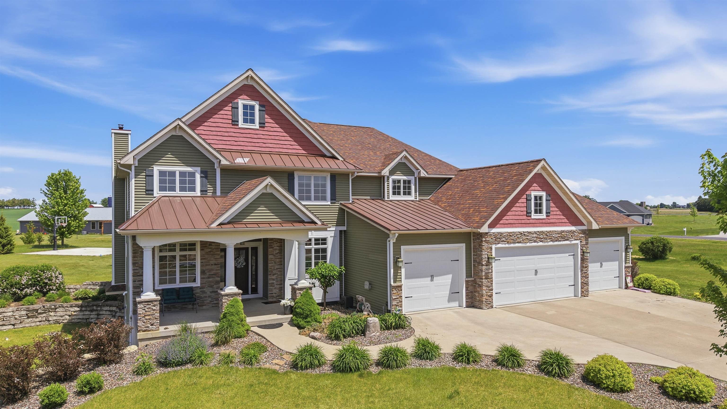Other 5BR 5BA - N6350 Tradewinds Circle, Beaver Dam, WI