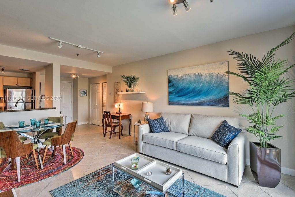 Condo 1BR 1BA - 2280 SW 32nd Ave, Miami, FL