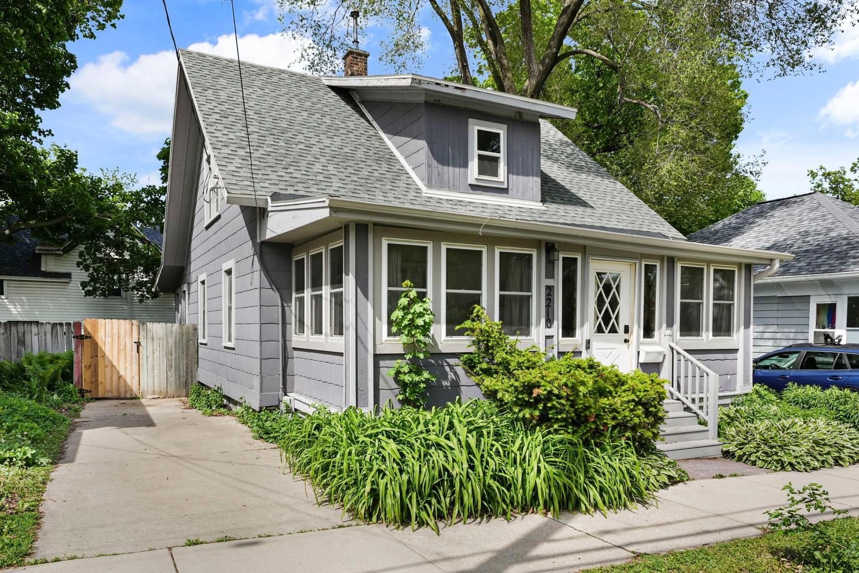 Single Family 4BR 2BA - 2210 Lafollette Avenue, Madison, WI