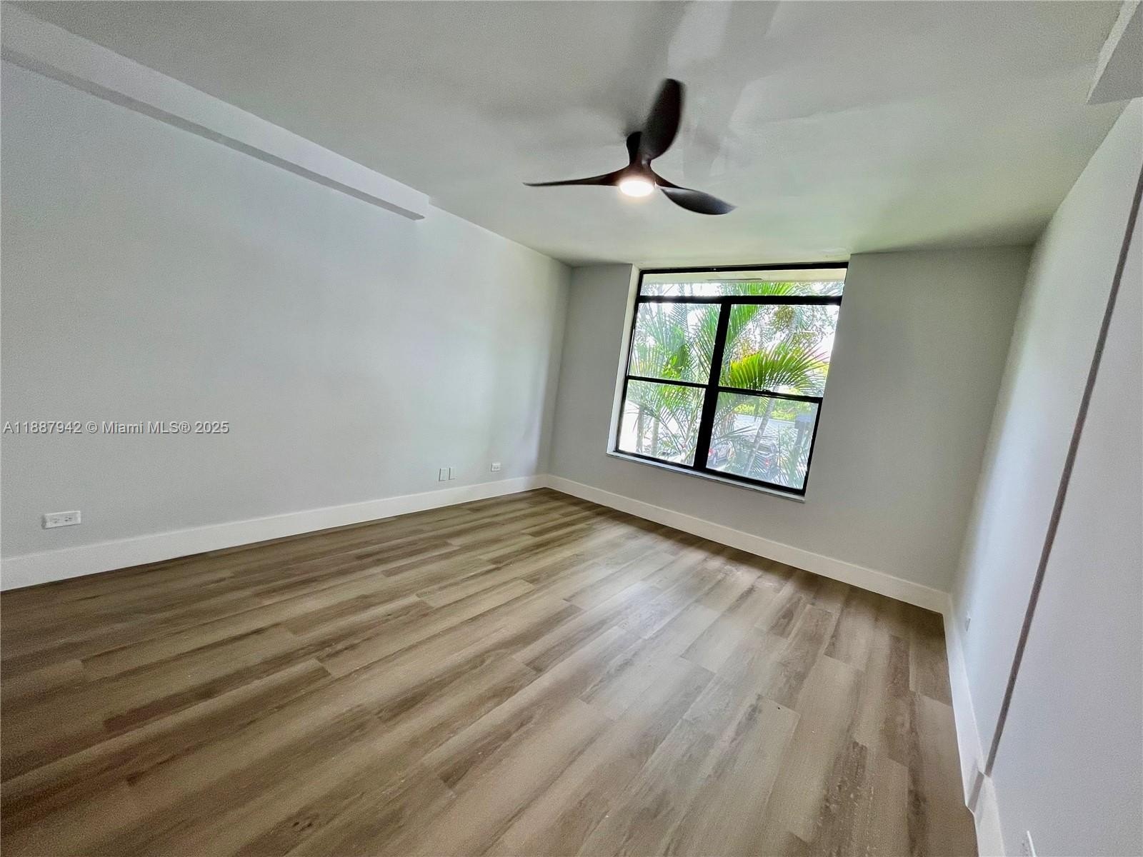 Condo 1BR 2BA - 3680 Inverrary Dr, Lauderhill, FL