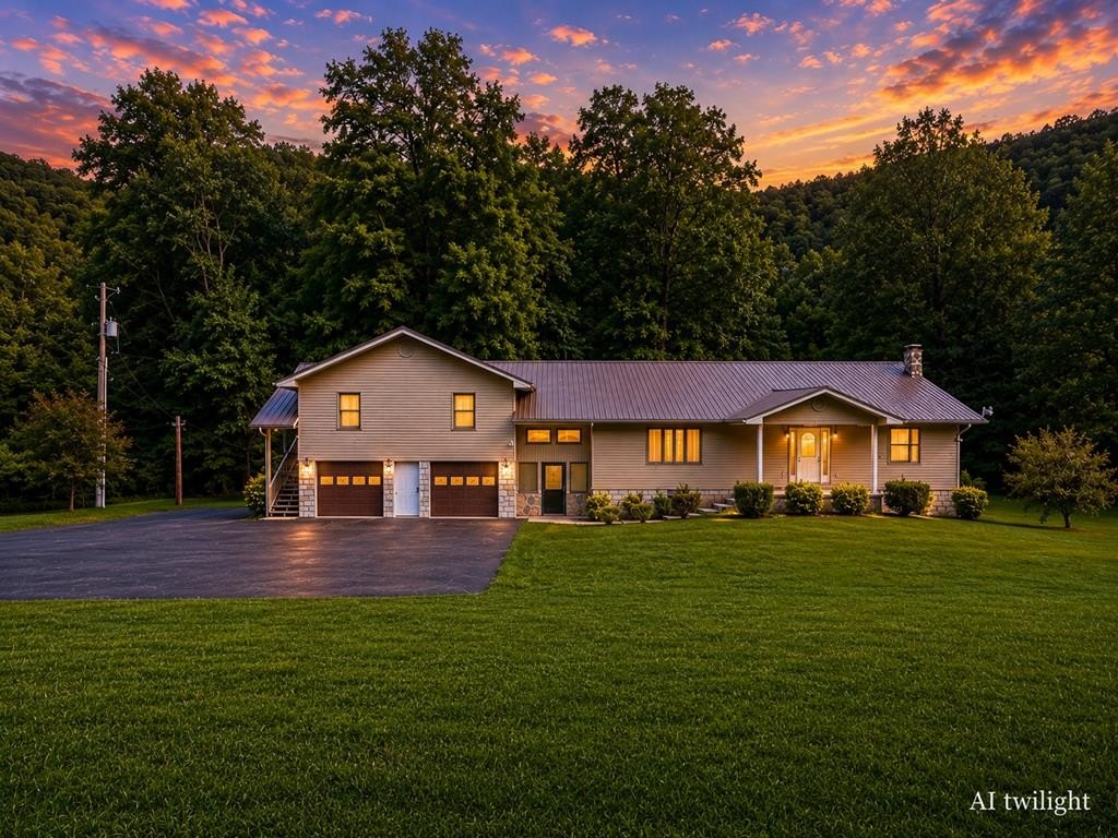 Single Family 2BR 2BA - 11429 Regina Belcher Highway, Elkhorn City, KY