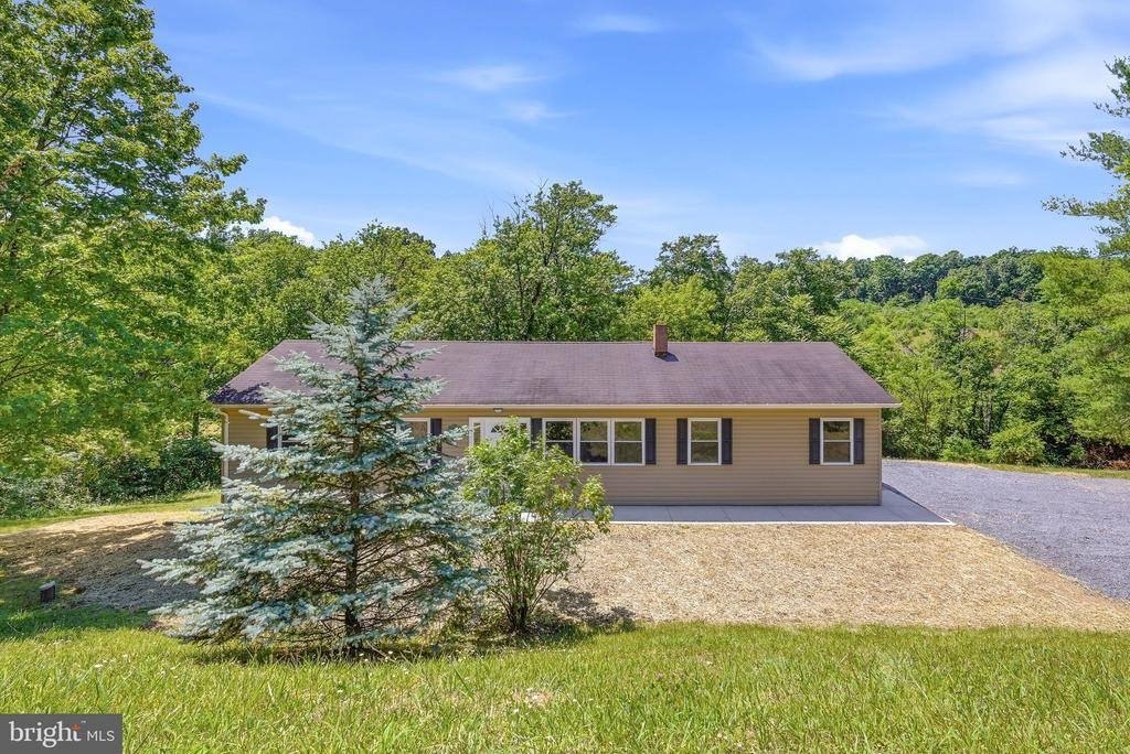 Single Family 3BR 2BA - 1355 Perry, Winchester, VA