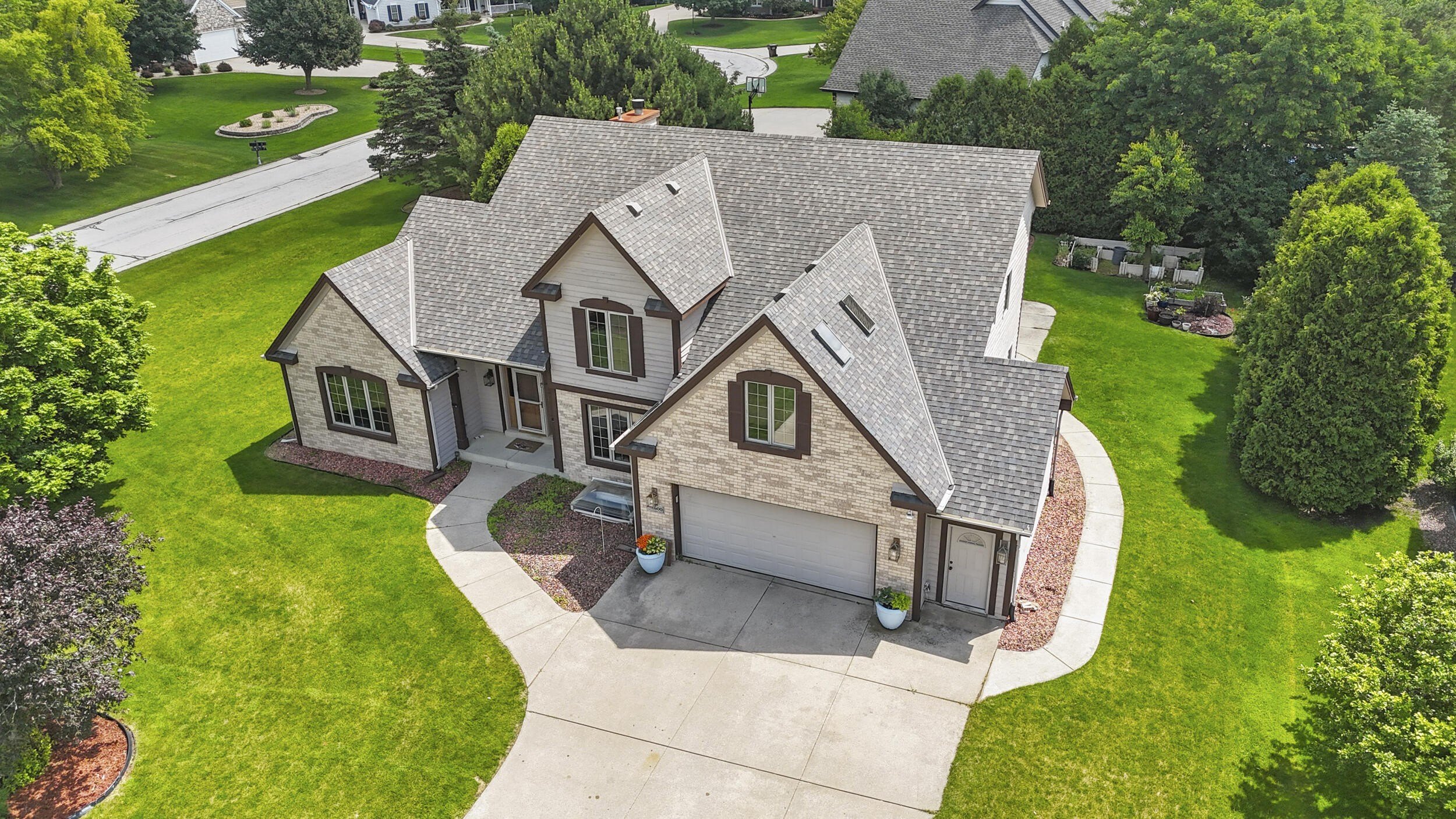 Other 5BR 4BA - 13600 W Eagle Trce, New Berlin, WI