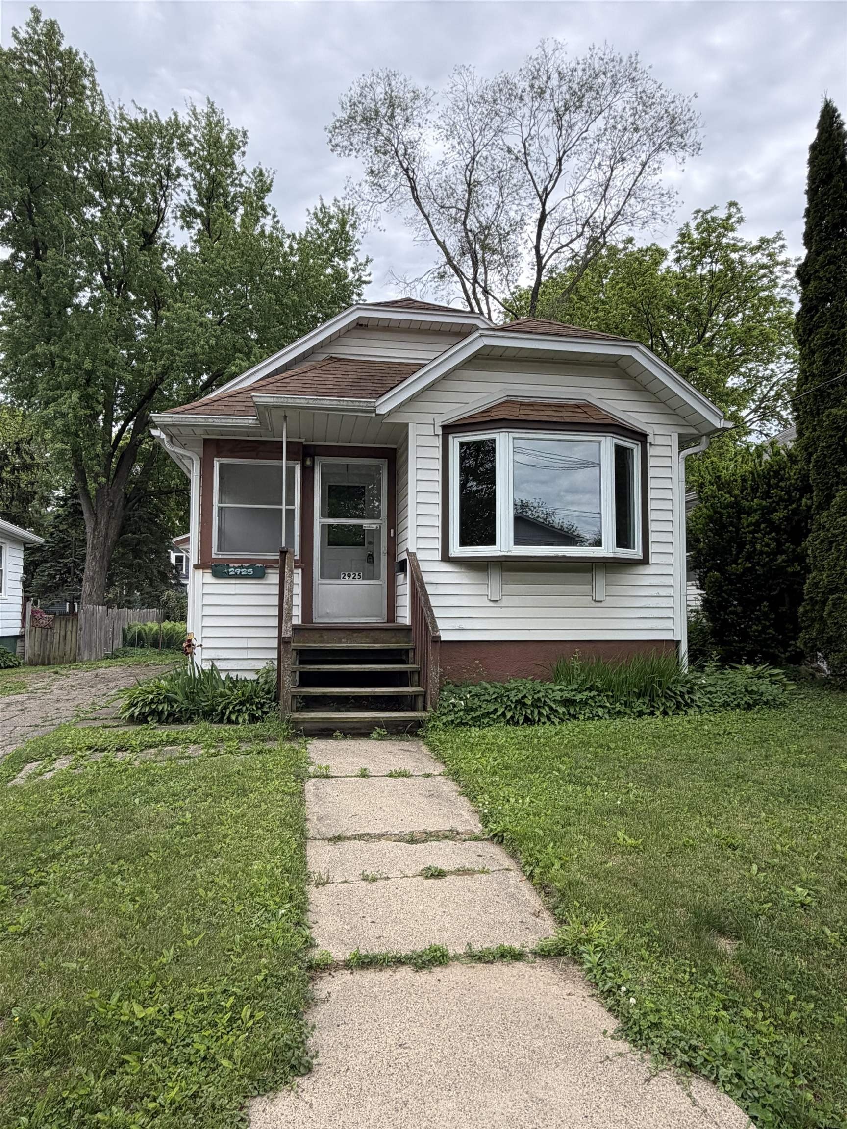 Single Family 1BR 1BA - 2925 Sachs Street, Madison, WI