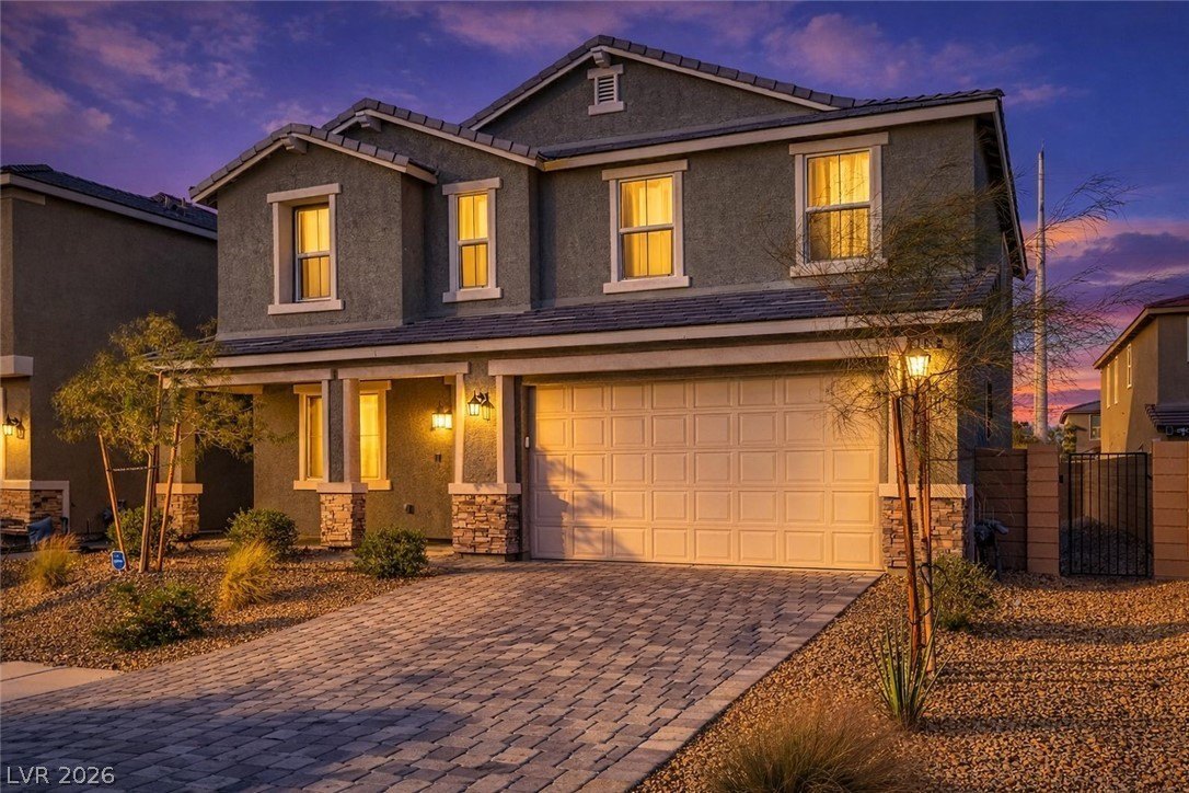 Single Family 4BR 3BA - 70 Pikiariki Court, Las Vegas, NV
