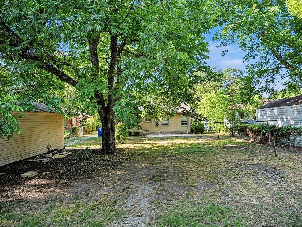 Single Family 3BR 1BA - 5918 Overlook Drive, Dallas, TX