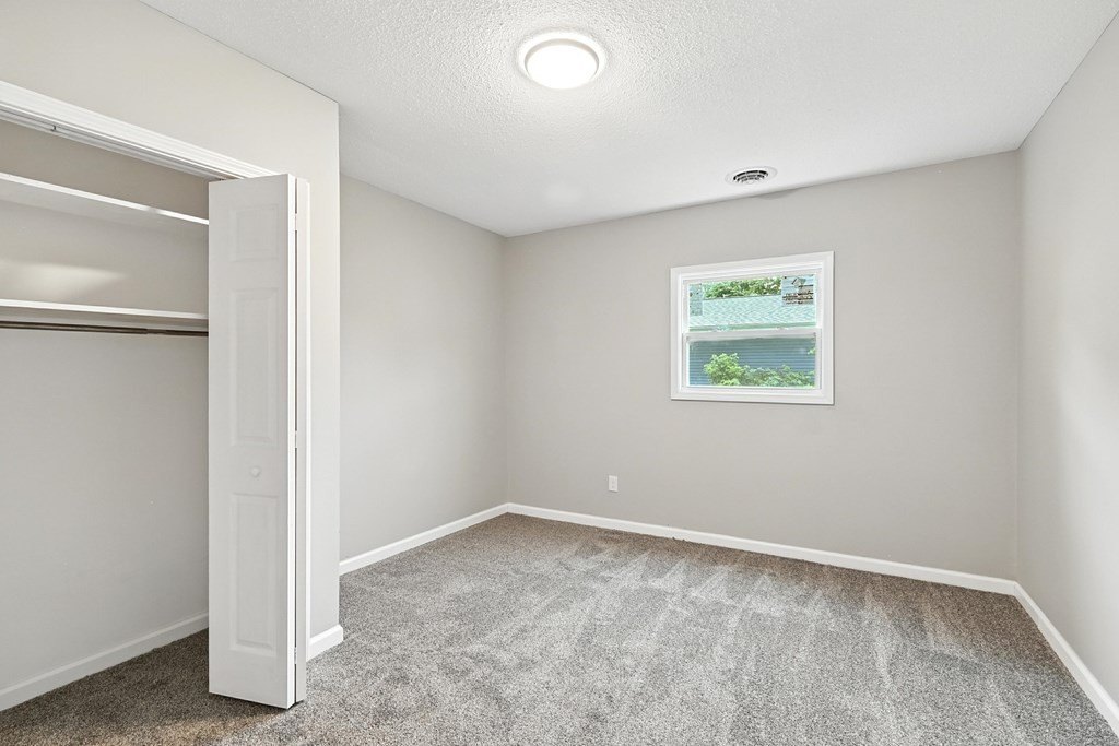 Single Family 4BR 2BA - 301 Forrest Street, Continental, OH