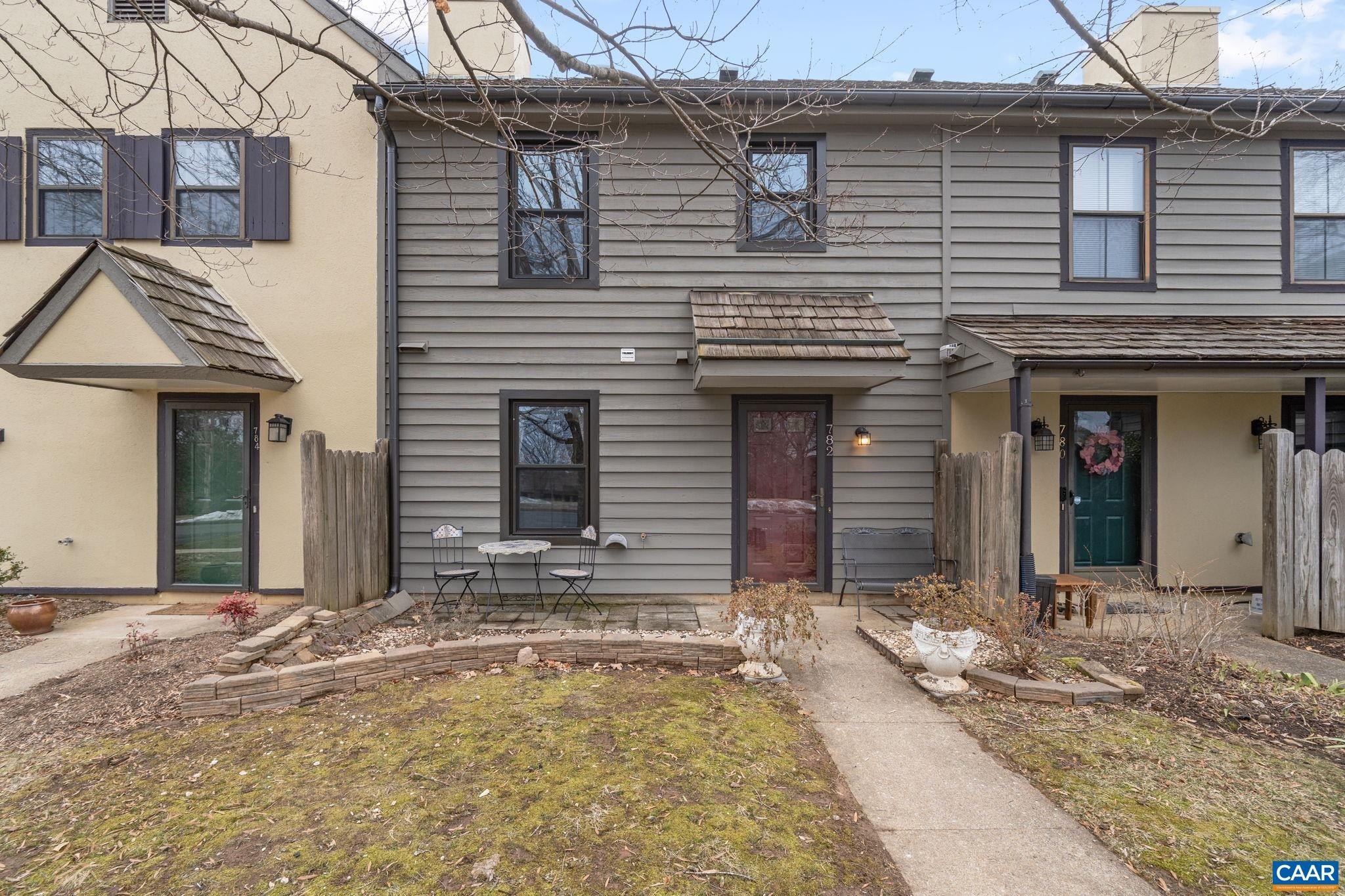 Single Family 2BR 2BA - 782 MERION GREENE, CHARLOTTESVILLE, VA