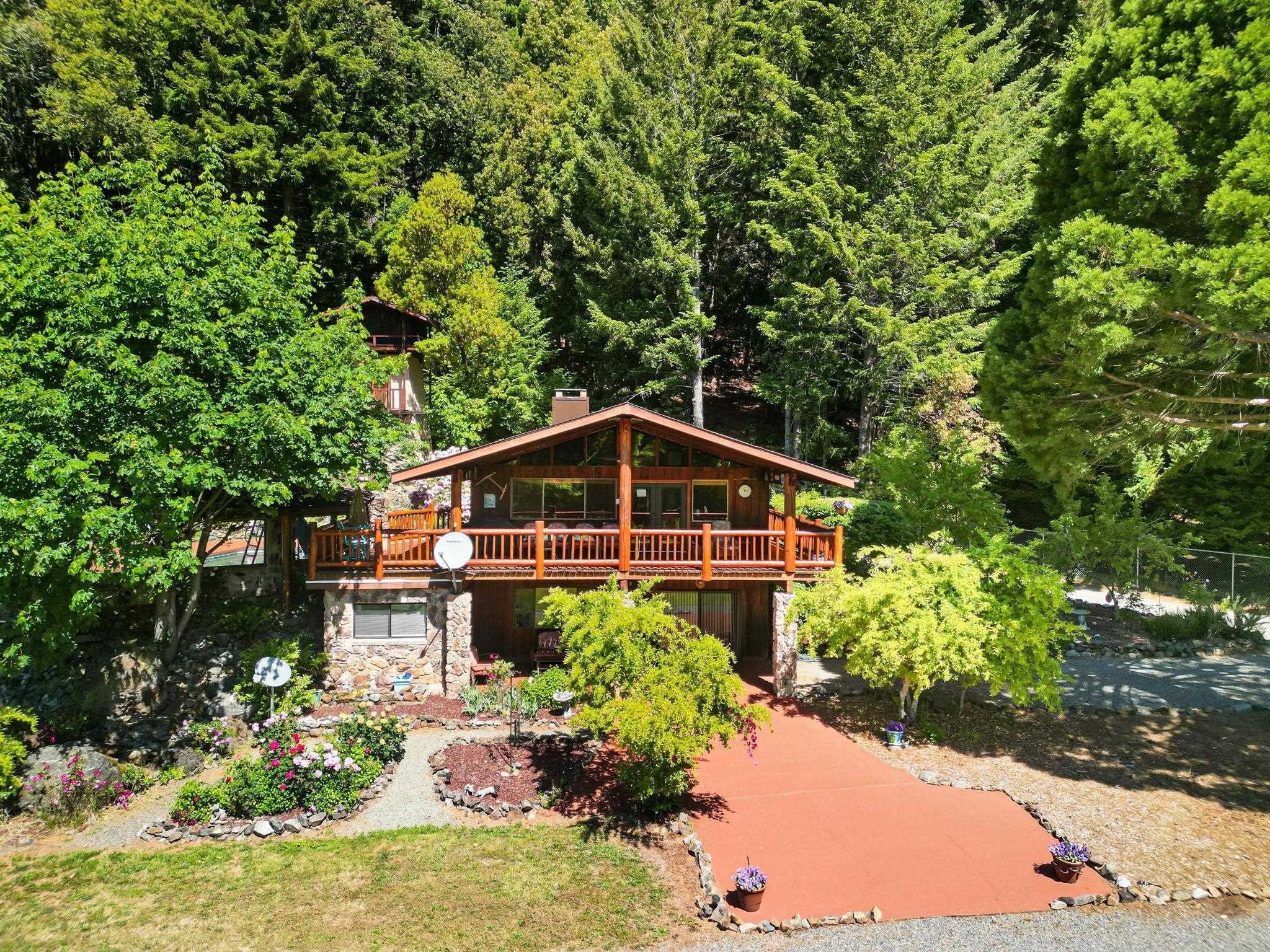 Single Family 3BR 4BA - 4100 Big Flat, Crescent City, CA