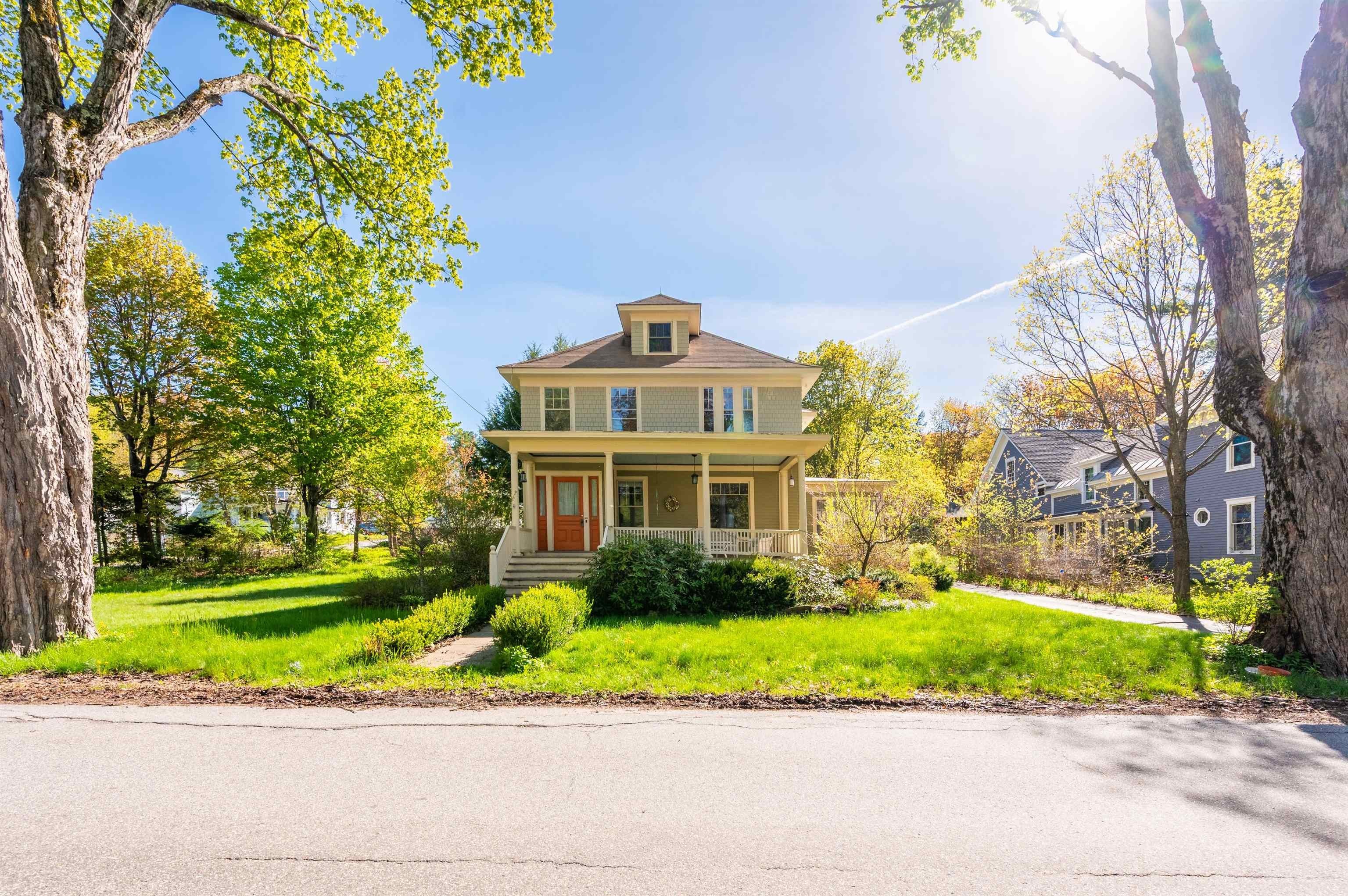 Single Family 4BR 3BA - 85 Cheney Street, Newport, NH
