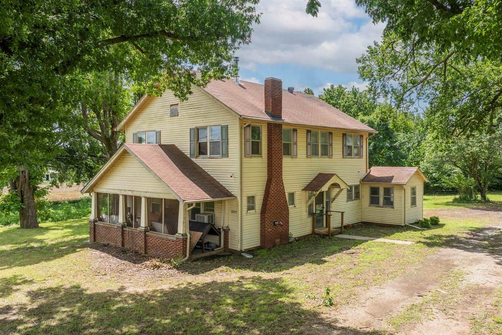 Single Family 5BR 2BA - 10371 292nd Rd, Arkansas City, KS