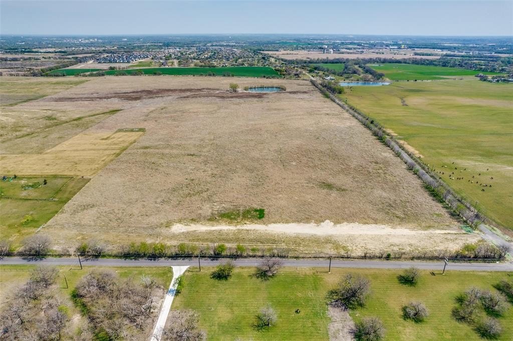 Plots and Land - 802 Riddels, Sherman, TX