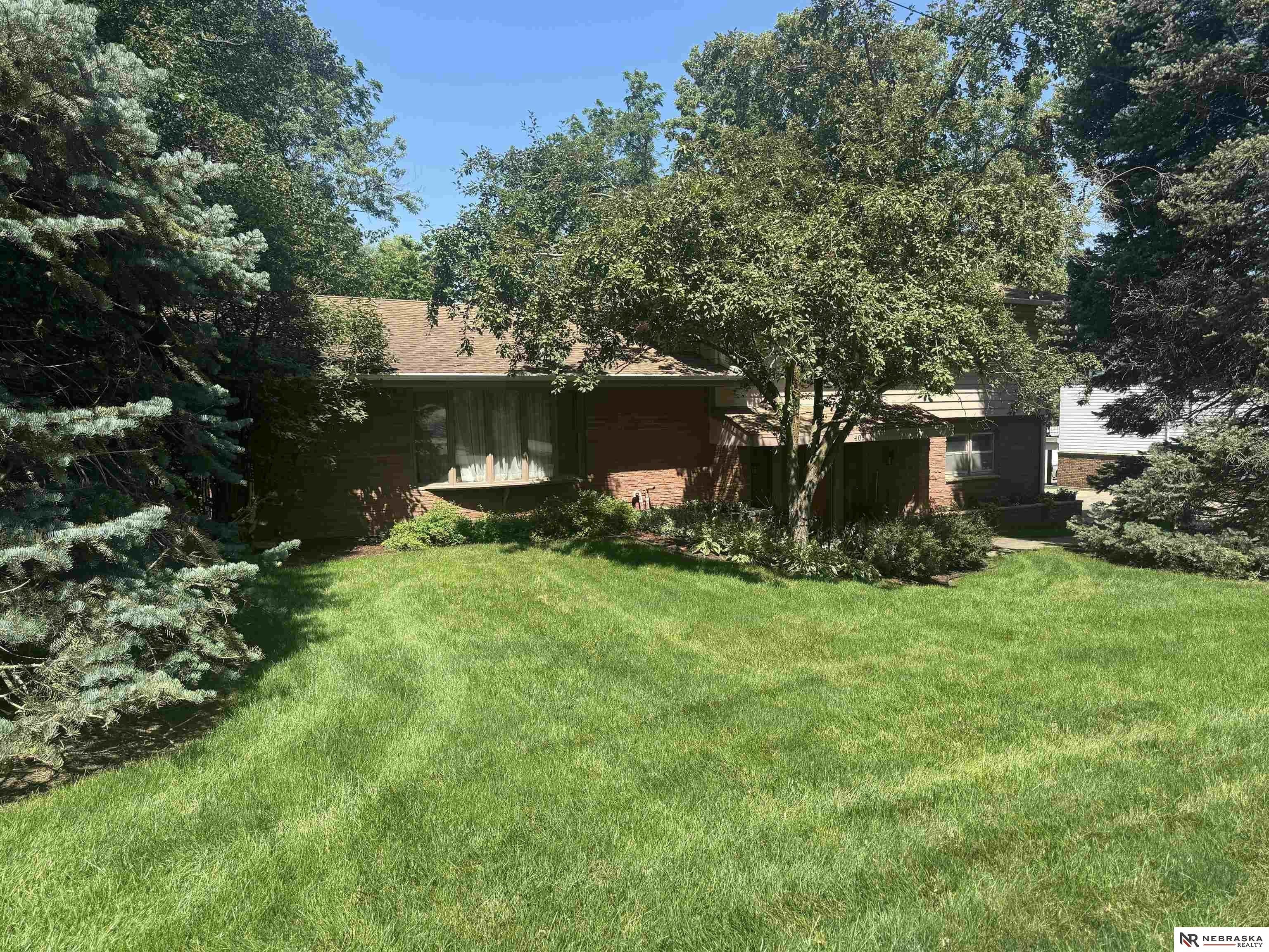 Single Family 3BR 3BA - 405 Boswell Avenue, Crete, NE