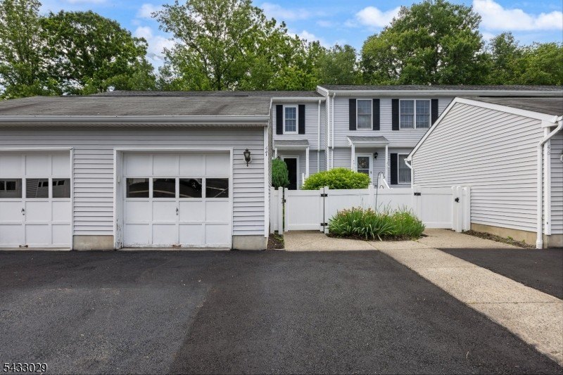 Single Family 2BR 3BA - 400-47 E Randolph Ave, Mine Hill Twp., NJ