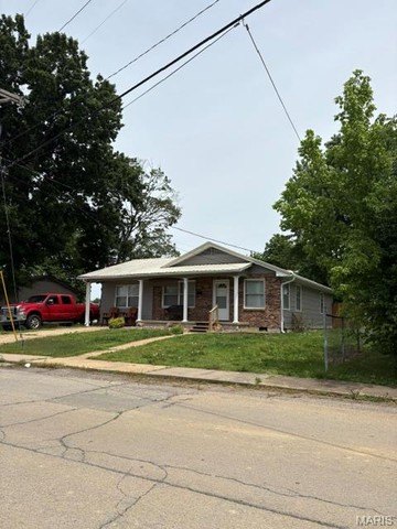 Single Family 3BR 2BA - 605 High Street, Fredericktown, MO