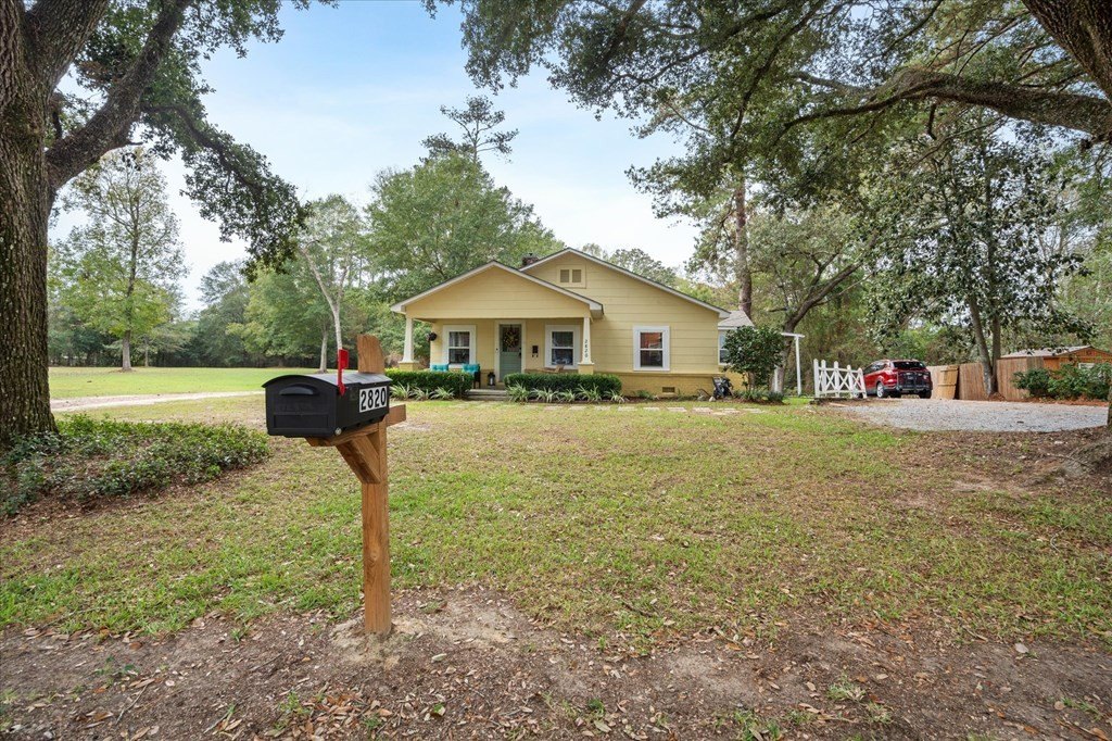 Single Family 2BR 2BA - 2820 Old Bay Springs Road, Laurel, MS