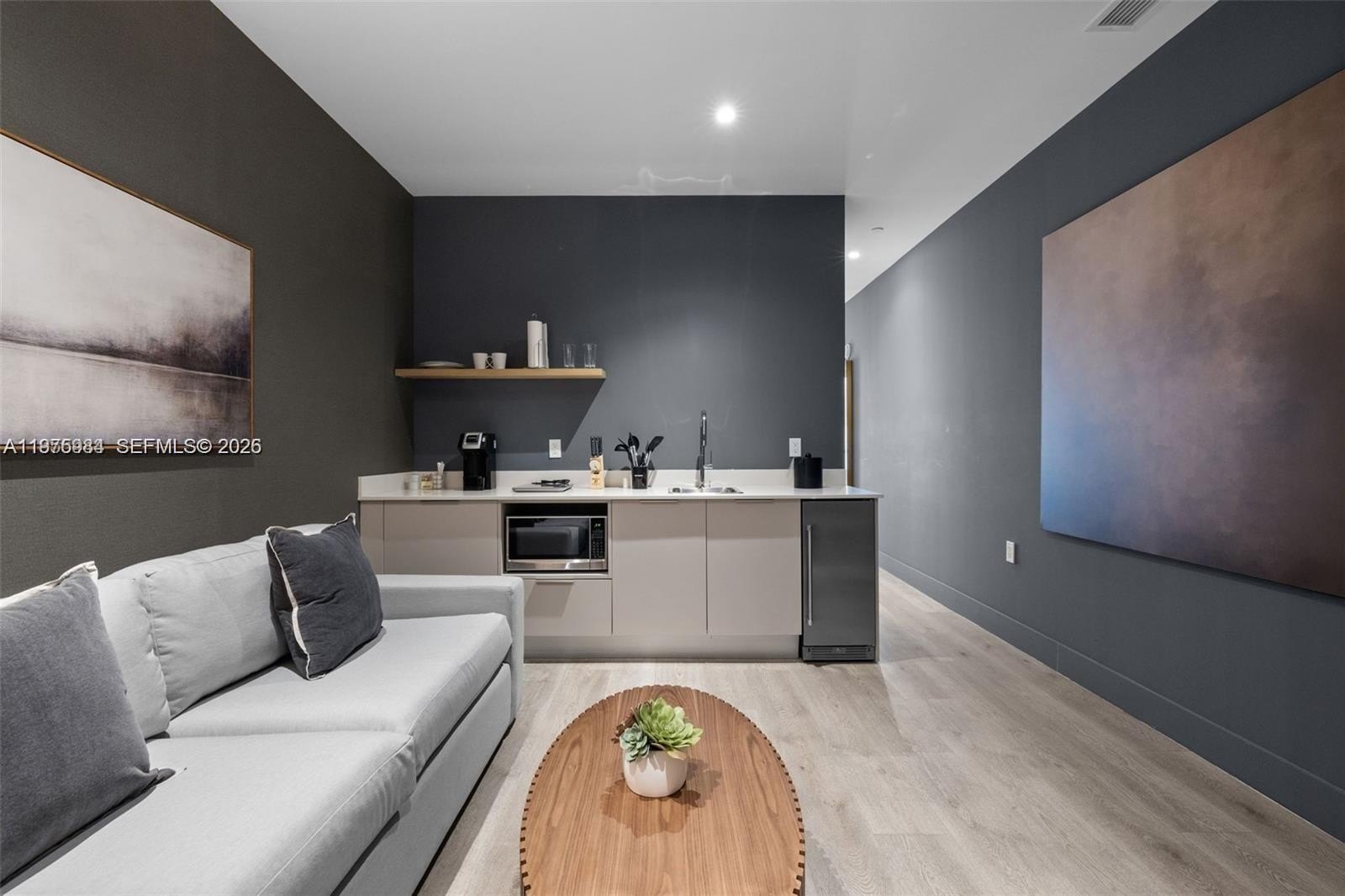 Condo 1BA - 229 SW 9th St, Miami, FL
