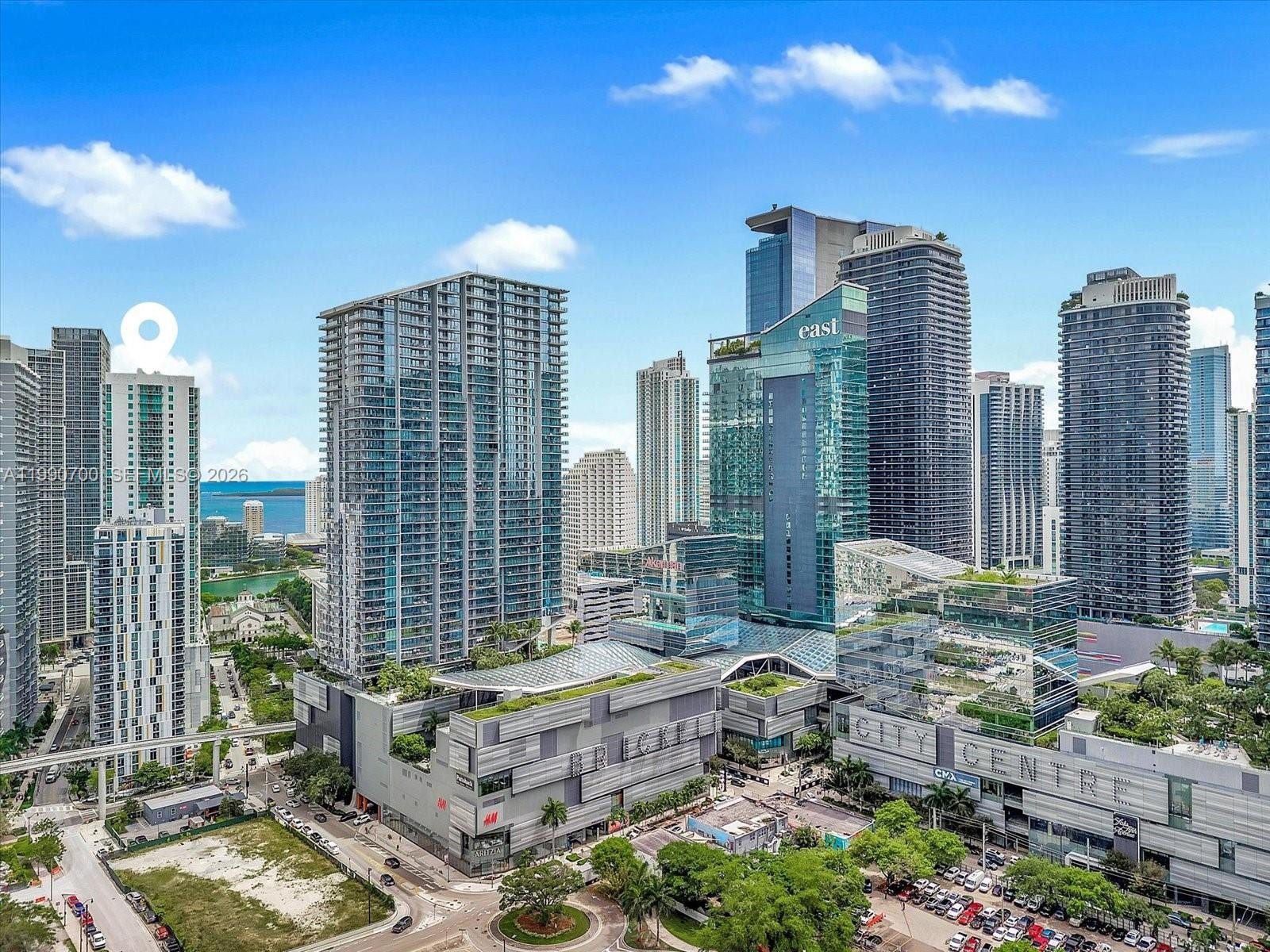 Condo 2BR 2BA - 500 Brickell Ave, Miami, FL