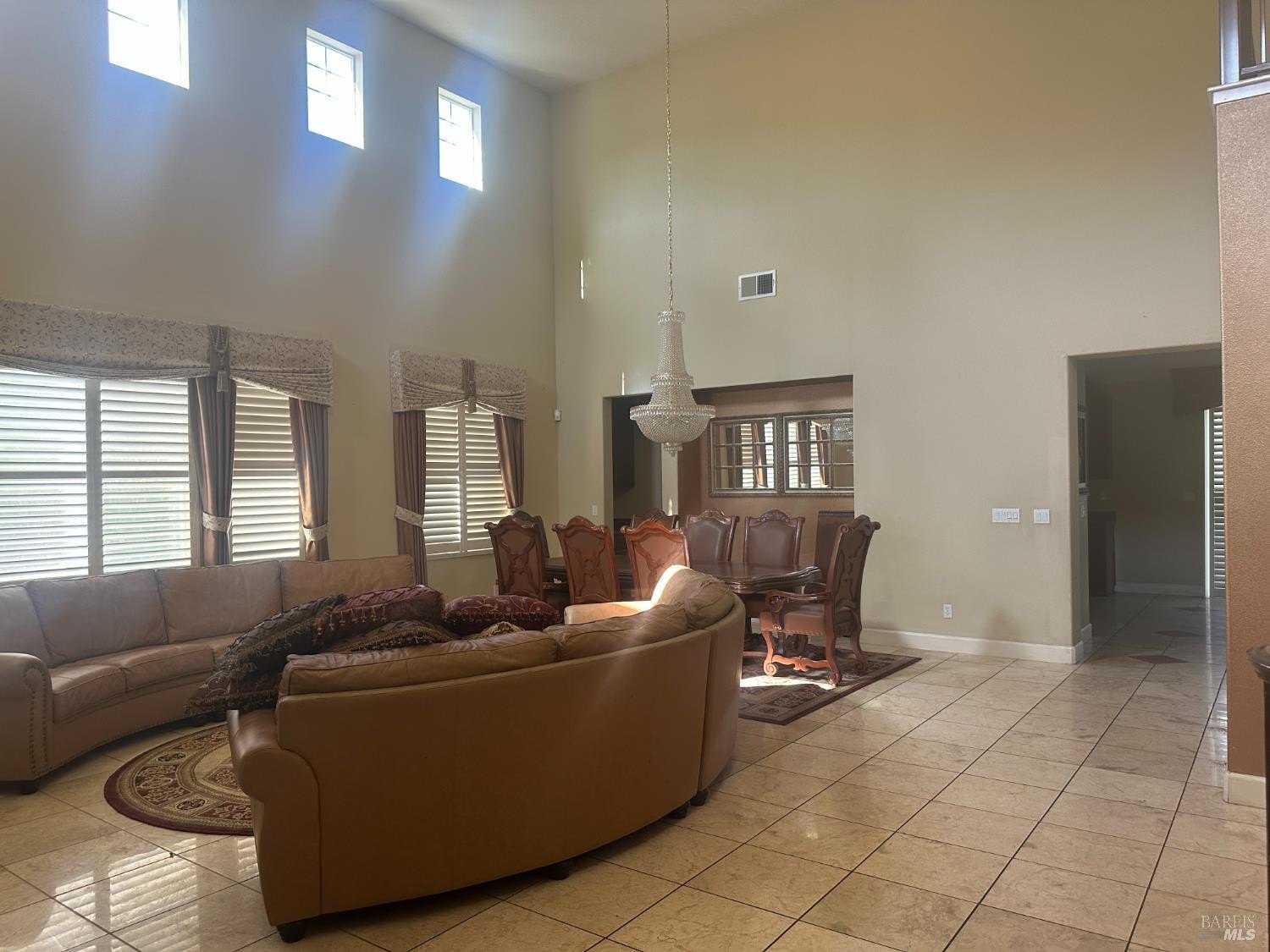 Single Family 5BR 5BA - 2474 Sanctuary Circle, Fairfield, CA