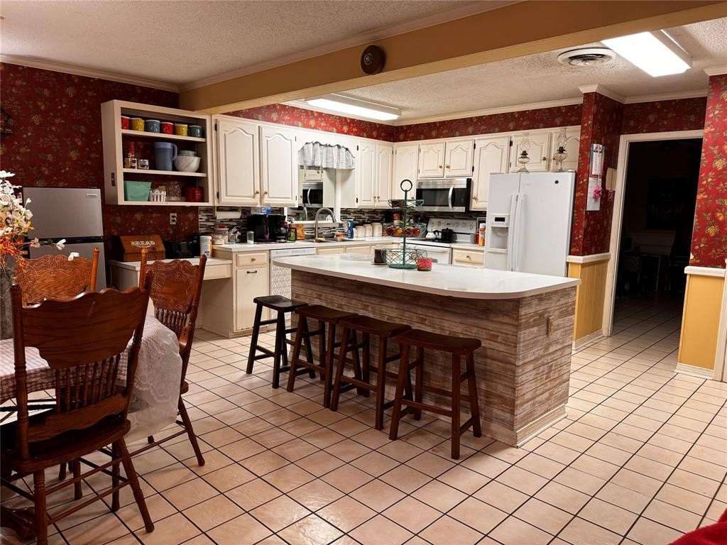Single Family 4BR 4BA - 620 Fort Avenue, Minden, LA