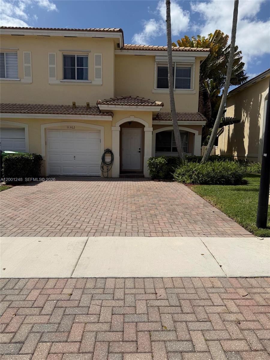 Single Family 3BR 3BA - 11362 NW 34th Pl, Sunrise, FL