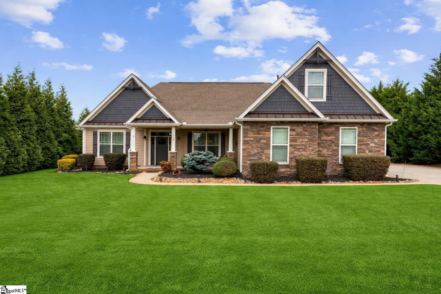 Single Family 4BR 2BA - 112 Providence Point Lane, Wellford, SC