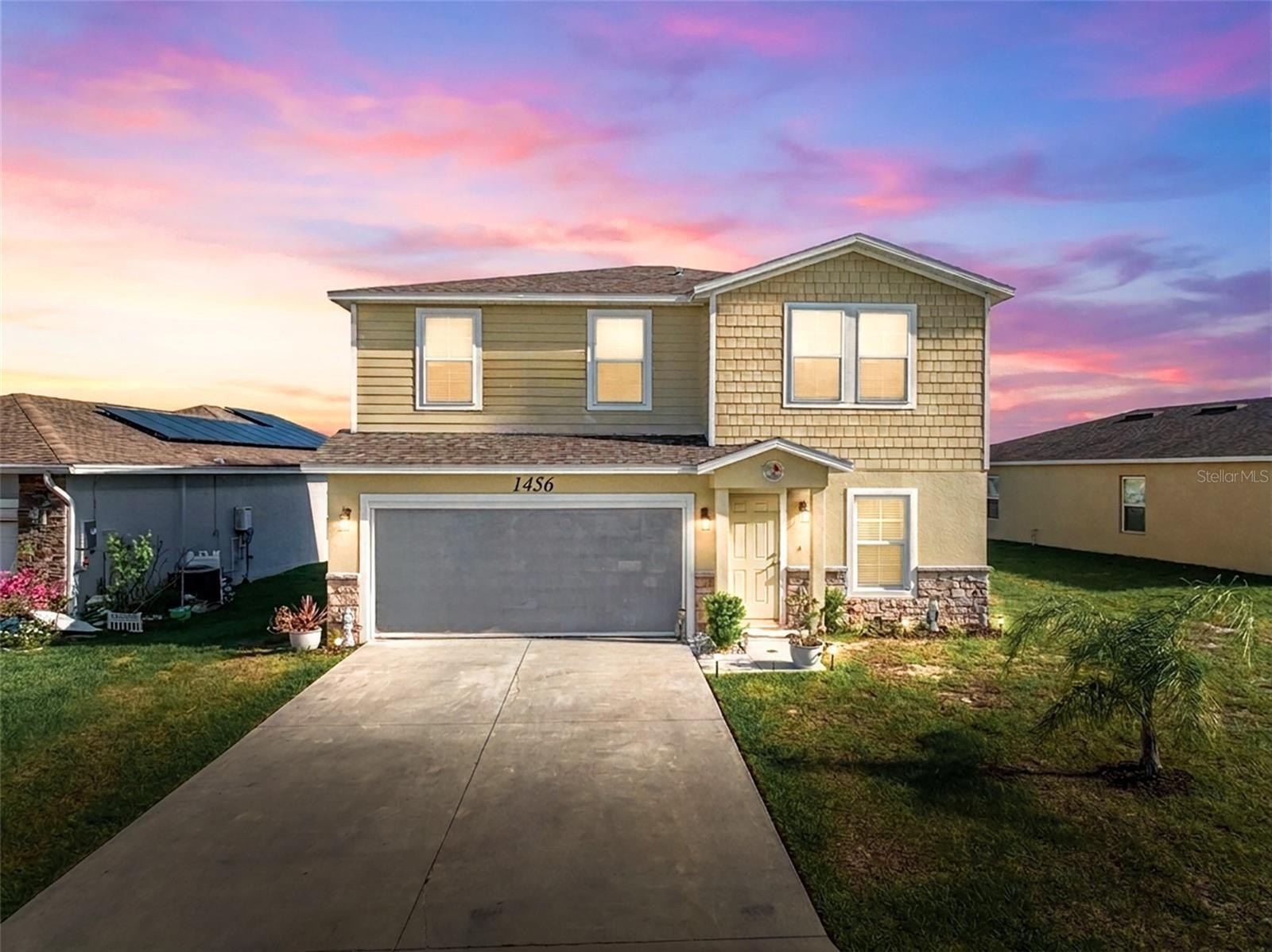 1456 STONE Rdg Cir