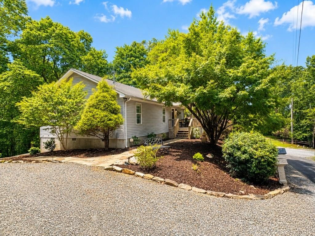 Single Family 3BR 2BA - 181 Cindy Lane, Ellijay, GA