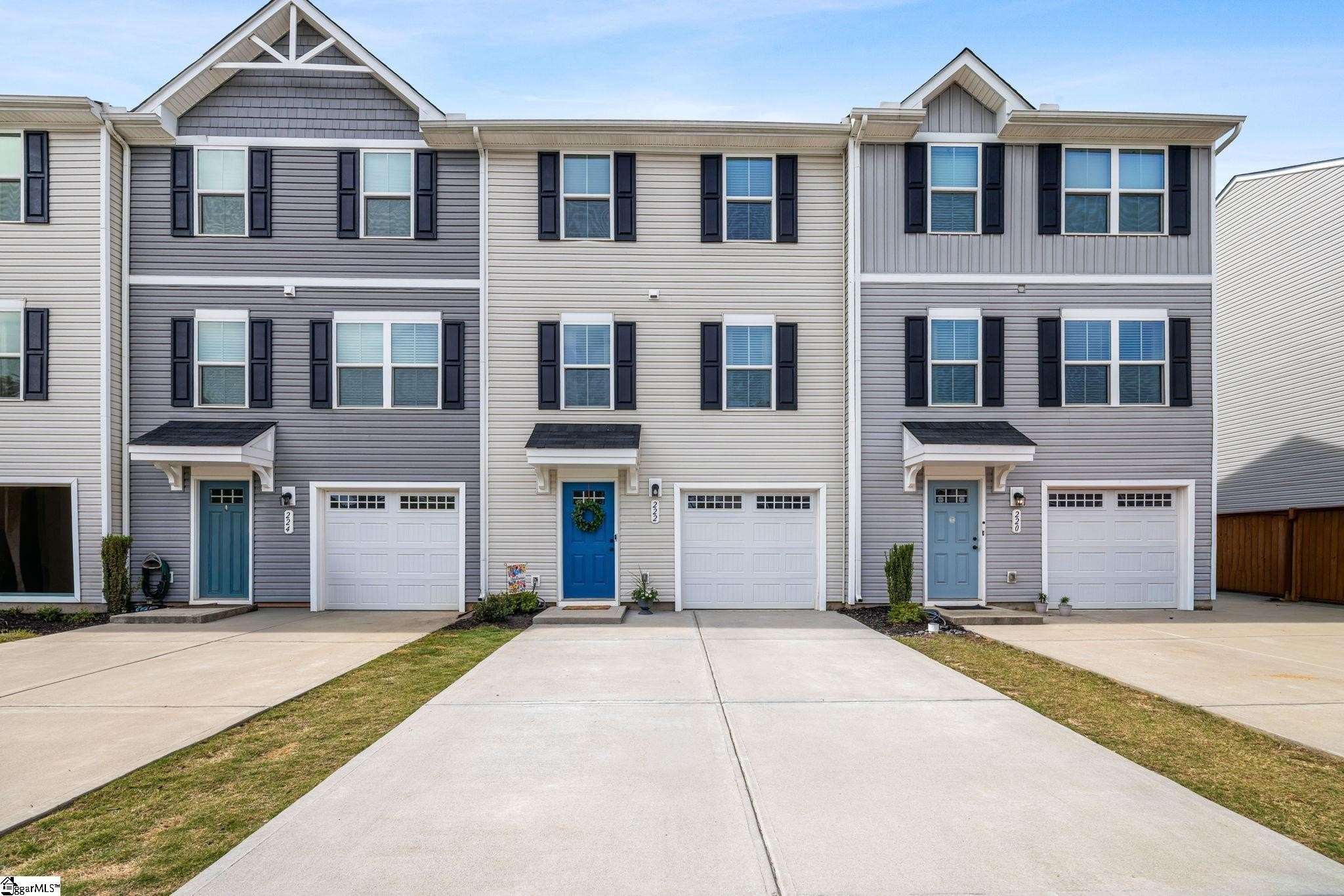 Single Family 3BR 3BA - 222 Maple Forge Trail, Greenville, SC