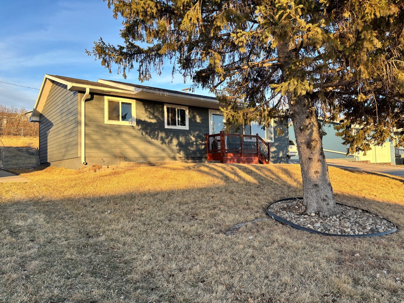 Other 3BR 3BA - 466 W 12th, Winner, SD